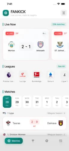 Fankick Football live matches screen showing real-time scores and live streaming